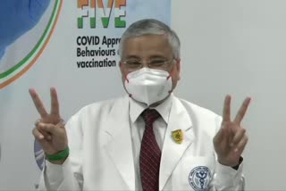 aiims chief doctor randeep guleria