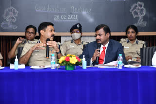 Meeting in commissioner office between police and lawyers