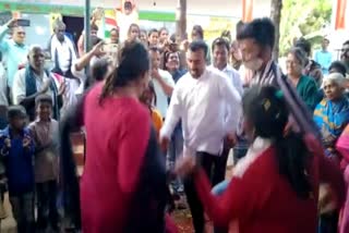 tahasildar and his staffs dances during village stay in kolar