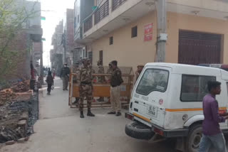 Heavy security forces deployed in Begum Pur area of Delhi after killing minor girl