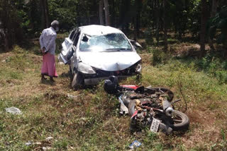 palakkad accident  പാലക്കാട്  പാലക്കാട് വാർത്തകൾ  പാലക്കാട് കാറും ബൈക്കും കൂട്ടിയിടിച്ച് രണ്ട് മരണം  മൈലംപുള്ളി  palakkad