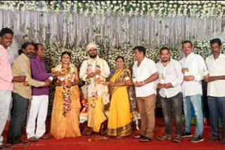 given petrol to marrige couple in mysuru news