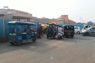 Number of e-rickshaws increasing in Jaipur, जयपुर में बढ़ रही ई रिक्शा की संख्या