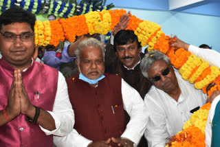 minister Shravan Kumar and Jayant raj grand welcome in Nalanda