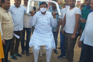 Latest news of Dausa, MLA Murari Lal Meena in Dausa, MLA Murari Lal Meena Open Gym