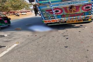 a-youth-died-in-a-road-accident-in-gumla