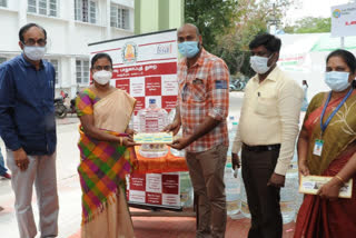 Balanced food intake awareness sticker programme started in kanchipuram