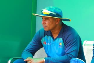 Vaas resigns 3 days after being appointed Sri Lanka's bowling coach
