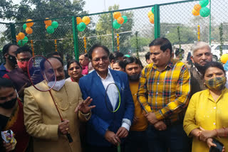 MLA Anil Bajpai inaugurates Badminton Court at Mahavir Swami Park in Kailash Nagar of East Delhi