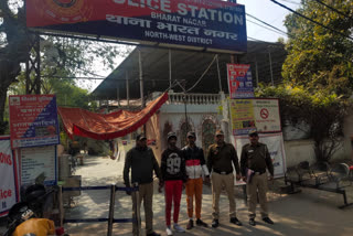 Bharat Nagar police station arrested two notorious auto lifters in Delhi