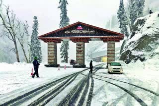 snowfall in rohtang