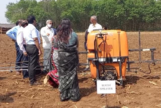 Tobacco Board Chairman Yedlapati Raghanath Babu visited the tobacco farms.