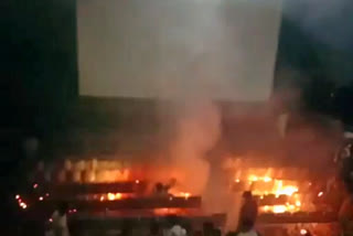 Bizzare incident firecrackers burst in Malegaon theatre on Shahrukh-Salman entry scene