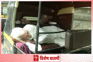 Elderly auto rickshaw driver in mumbai news