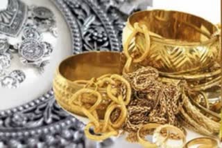 Gold falls Rs 148, silver declines Rs 886