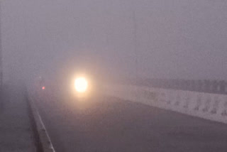 motorists-suffer-due-to-heavy-snowfall-in-kanchipuram