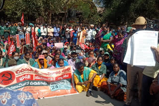 Civil Workers protest against to bbmp bengaluru