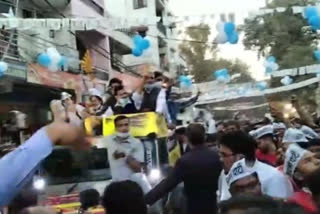 Chief Minister Arvind Kejriwal arrives to campaign for the by-election in ward number 62 Shalimar Bagh