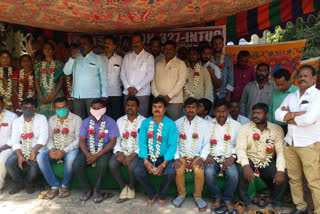 Electricity workers in Warangal have raised concerns, demanding that their problems be resolved