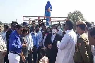 Ambedkar statue in Pilod village, Ambedkar statue fragmented