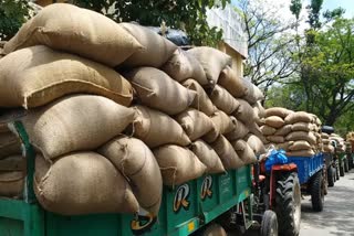 farmers  Sell millet at support price in tumkur