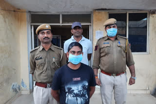 liquor smuggling in Rajasthan, liquor smuggler arrested in Dungarpur