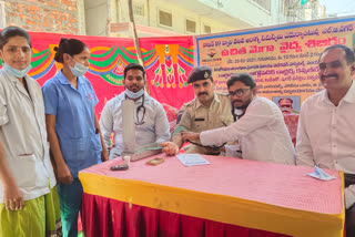 acp sridhar reddy  inaugurate free mega health camp in lb nagar