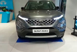 tata motor new car model  tata motor new model of safari  safdarganj delhi new tata safari  new model of safari in delhi  टाटा की नई सफारी कार  सफदरजंग में नई टाटा सफारी  टाटा की नई सफारी कार