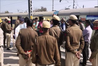 mock-drill-on-palwal-railway-station