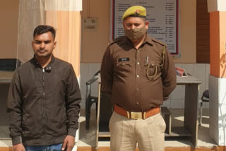 Stealer of construction arrested in noida