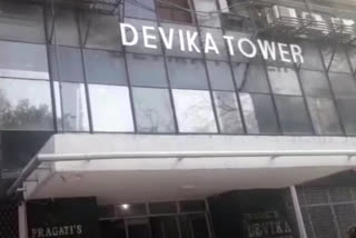 Youth dies in Nehru Place Market Devika Tower