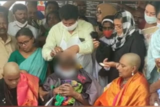 Valayar case  The mother shaved her head as a protest  valayar rape case  palakkad rape case  വാളയാർ പീഡനക്കേസ്  നീതി തേടി അമ്മ തല മുണ്ഡനം ചെയ്‌തു  വാളയാർ കേസ് അപ്‌ഡേഷൻ