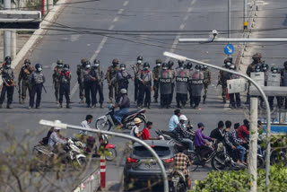 Myanmar police deploy early to crank up pressure on protests