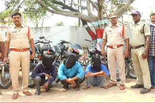 Bike theft gang arrested at mahabubnagar