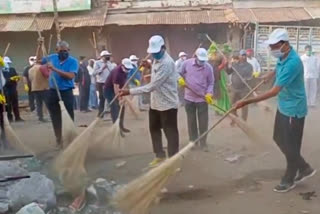 Citizens made aware by cleaning the city