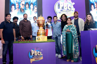 indian team former player yusuf pathan unveiled Punit Balan celebrity league trophy