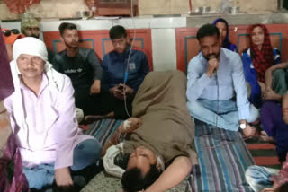 A person sitting on a hunger strike in Delhi Kirari deteriorated