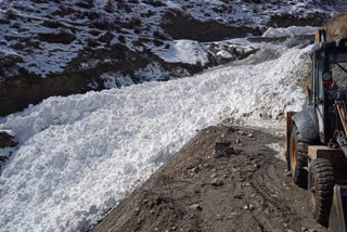 Avalanche in lahaul spiti