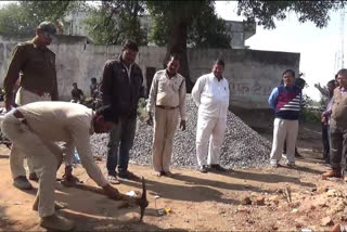 Encroachment removed from Mahanganj Pond in Chhatarpur