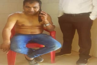 Cashier shot in Raigad