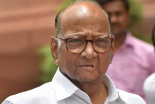 sharad pawar takes first shot of covid 19 vaccine