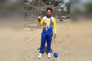 masum ahmed bags four wicket in four ball in kolkata club cricket