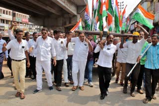 protests-in-bantwal-against-oil-price-hike