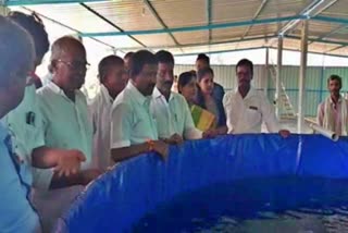 Minister Angara visits Kolar's fish farming centers