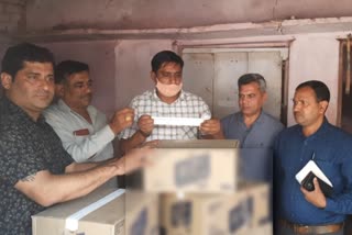 Excise department and crime branch raid on fake liquor factory in faridabad