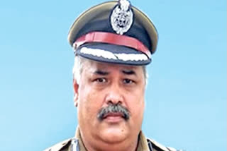 special DGP said to women sp to fell down for apologies and request to not given compliant