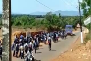 students of ankola facing bus problem