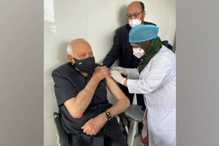 Farooq Abdullah gets first dose of COVID-19 vaccine