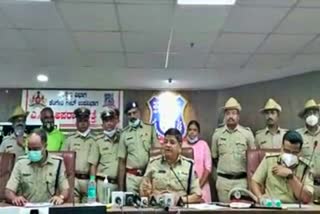 Commissioner Kamla Panth rewarded police team