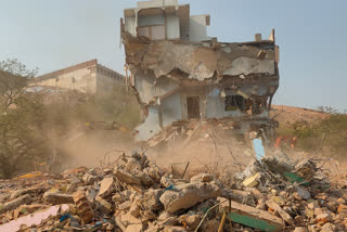 Authorities demolish houses in Yadadri temple yadagirigutta